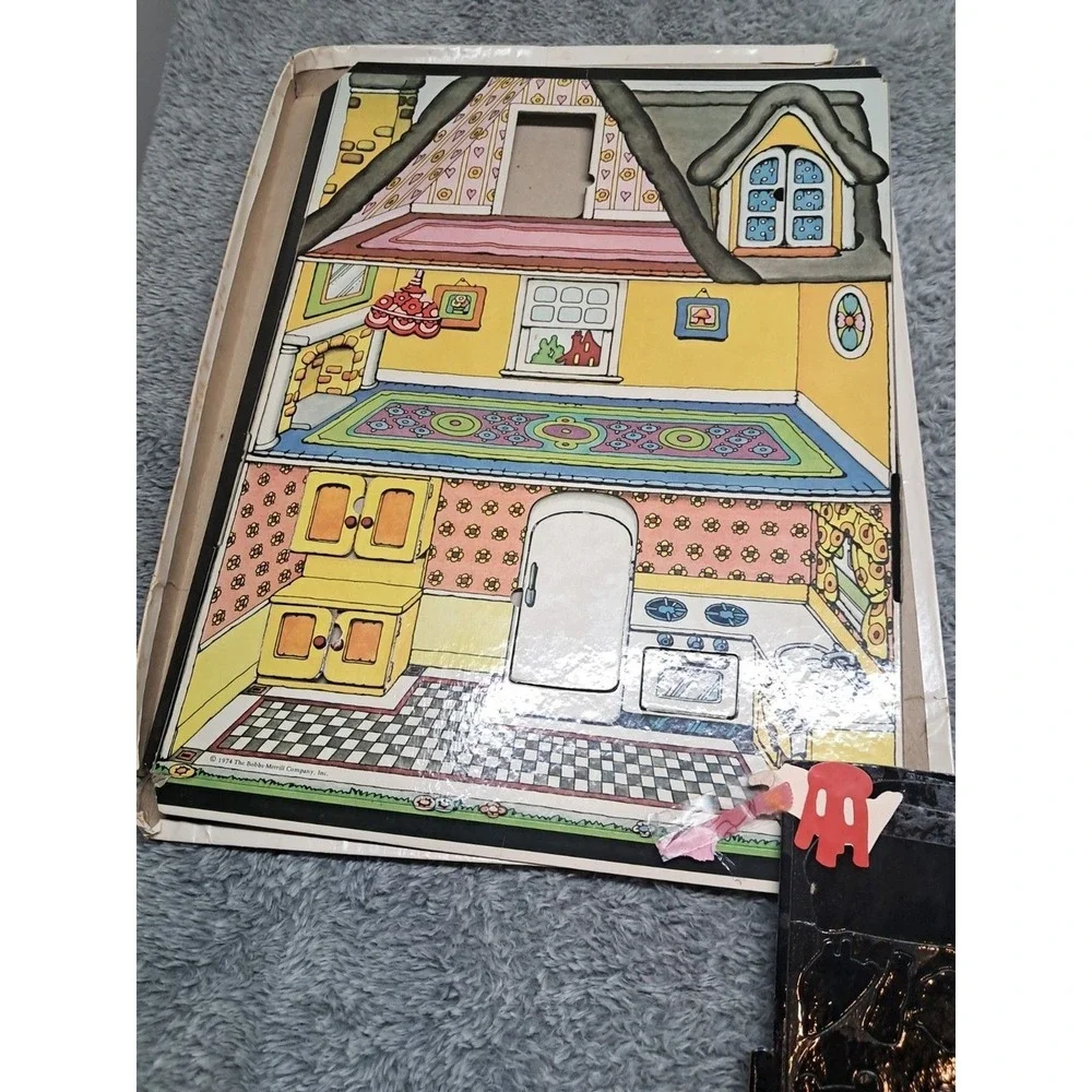 Vintage 1974 Raggedy Ann Doll House Colorforms Activity Toy Collectible Retro
